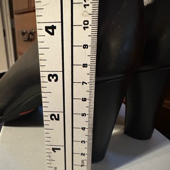 Like new Rockport Total Motion Leah Pump - Picture 3 of 10